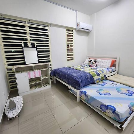 Cozy Familee Homestay Simpang Ampat  Zewnętrze zdjęcie