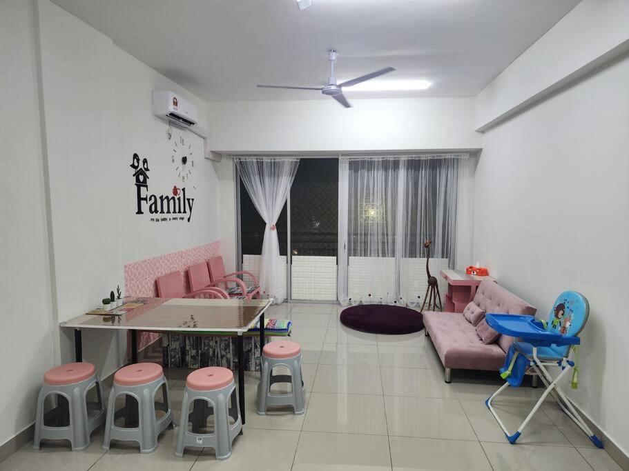 Cozy Familee Homestay Simpang Ampat  Zewnętrze zdjęcie